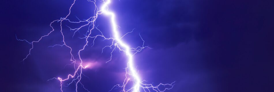 株式会社シセイラボ（SHISEILABO）は、山形を拠点に全国対応しているマーケティング・ブランディング専門会社で、「創造性で資産を増やすマーケティングパートナー」をコンセプトに、パフォーマンスマーケティング、ブランドマーケティング、DX支援、AI研修、システム開発を一気通貫で提供しています。 中小企業やスタートアップ、地方企業、個人マーケターを対象に、短期の集客・売上アップと中長期のブランド構築を同時並行で支援し、社外CMO・社外マーケティング部門としてデジタル広告運用、カスタマージャーニー設計、データ分析、経営課題の可視化まで伴走することが特徴です